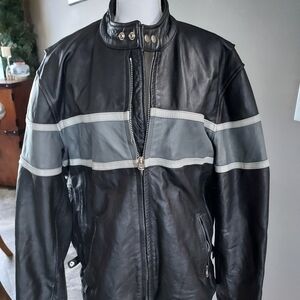 Mens heavy leather biker jacket. Size 48.